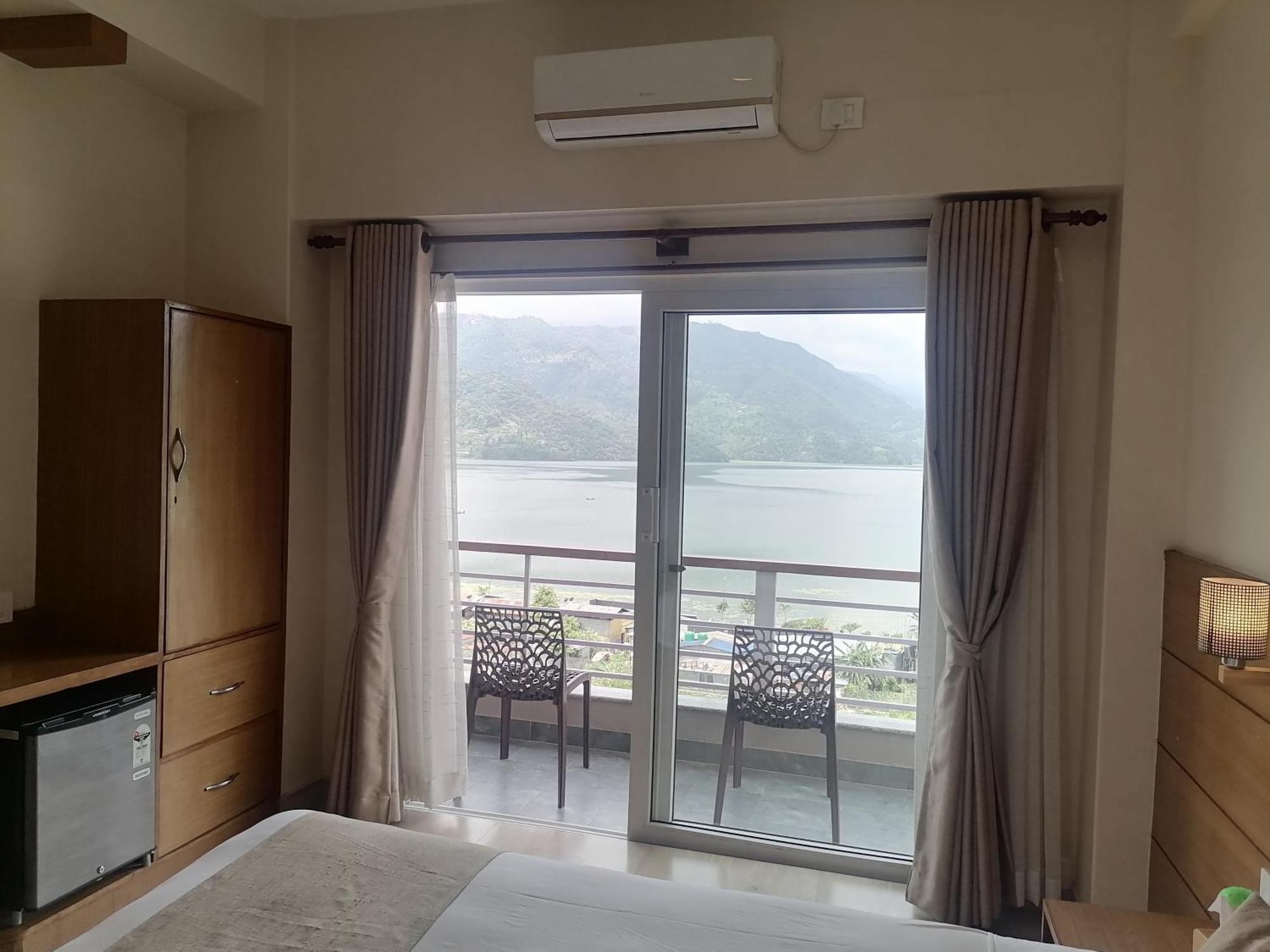 Urban Boutique Hotel Pokhara Eksteriør billede
