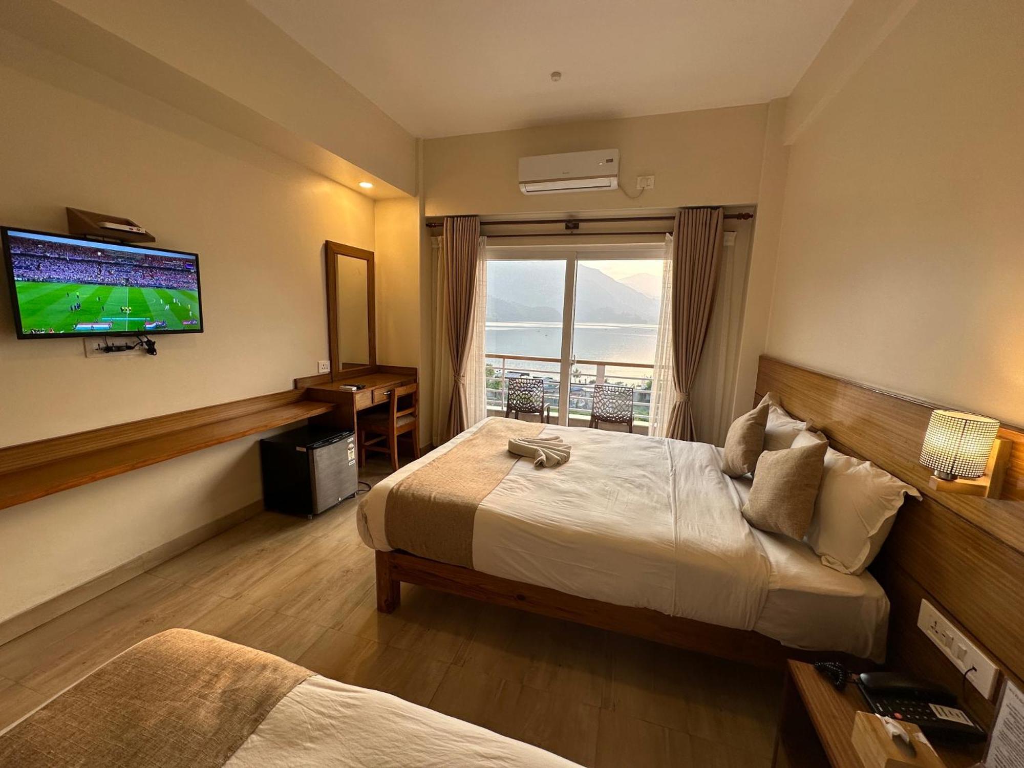 Urban Boutique Hotel Pokhara Eksteriør billede