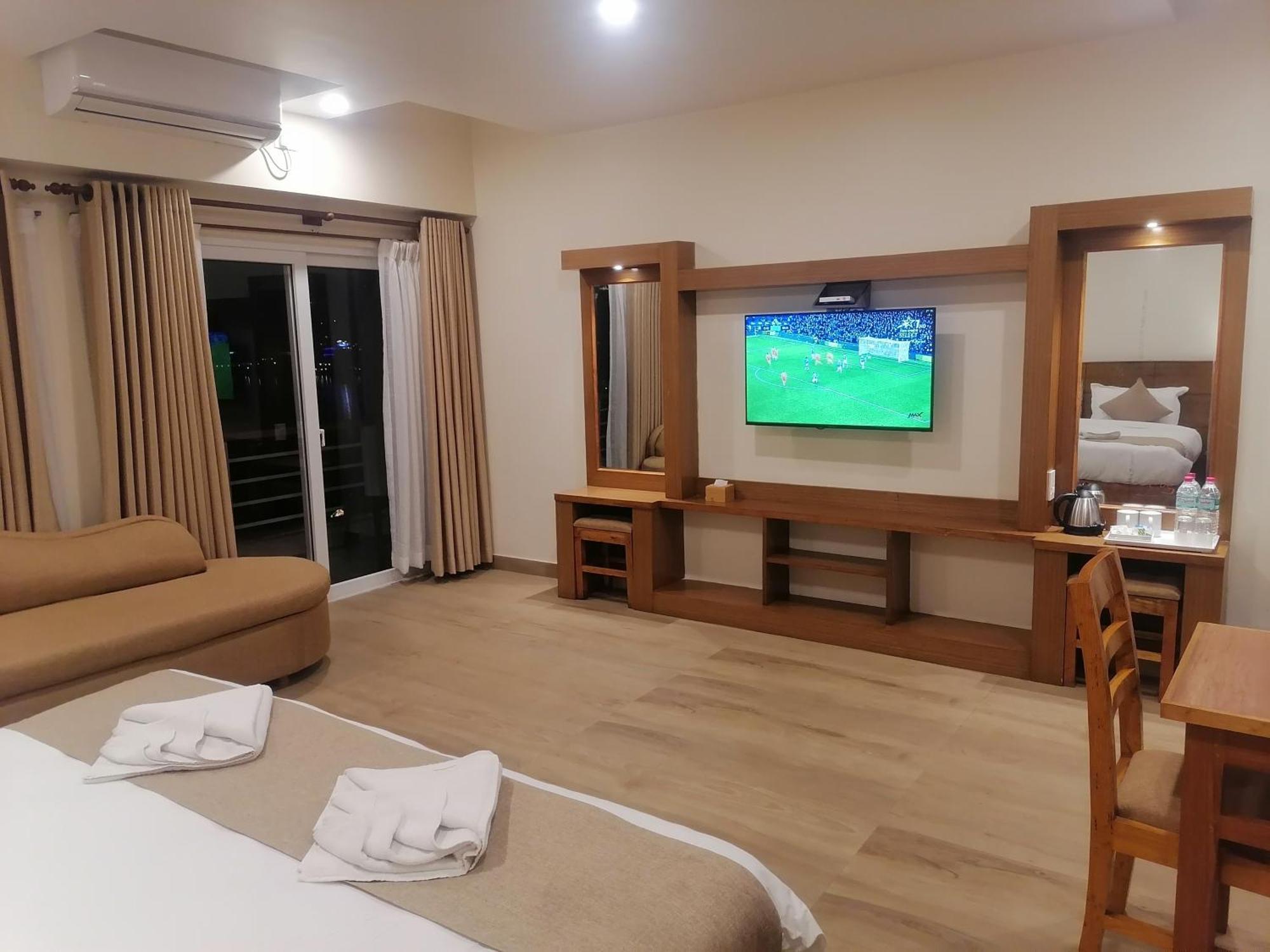 Urban Boutique Hotel Pokhara Eksteriør billede