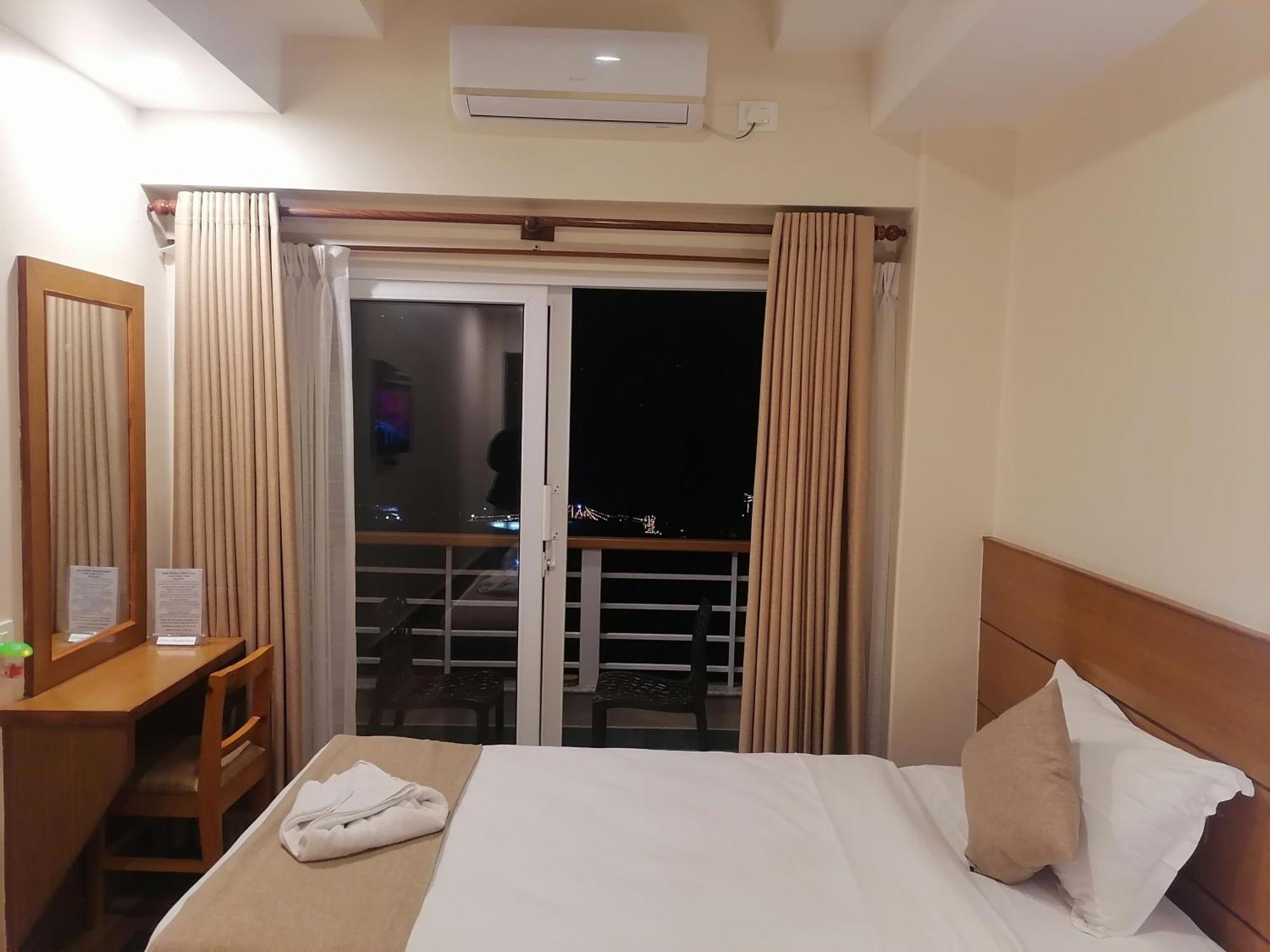 Urban Boutique Hotel Pokhara Eksteriør billede