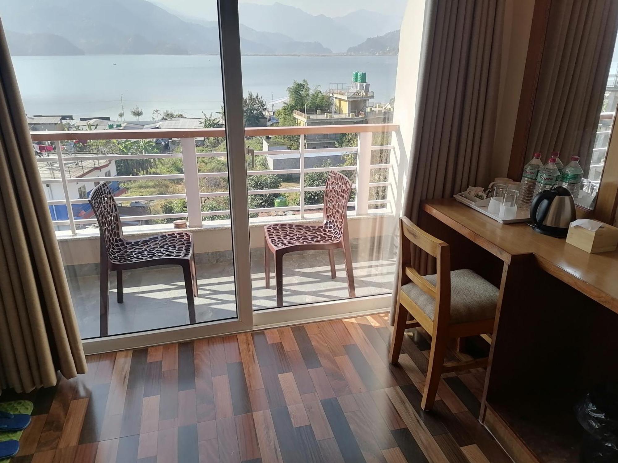 Urban Boutique Hotel Pokhara Eksteriør billede