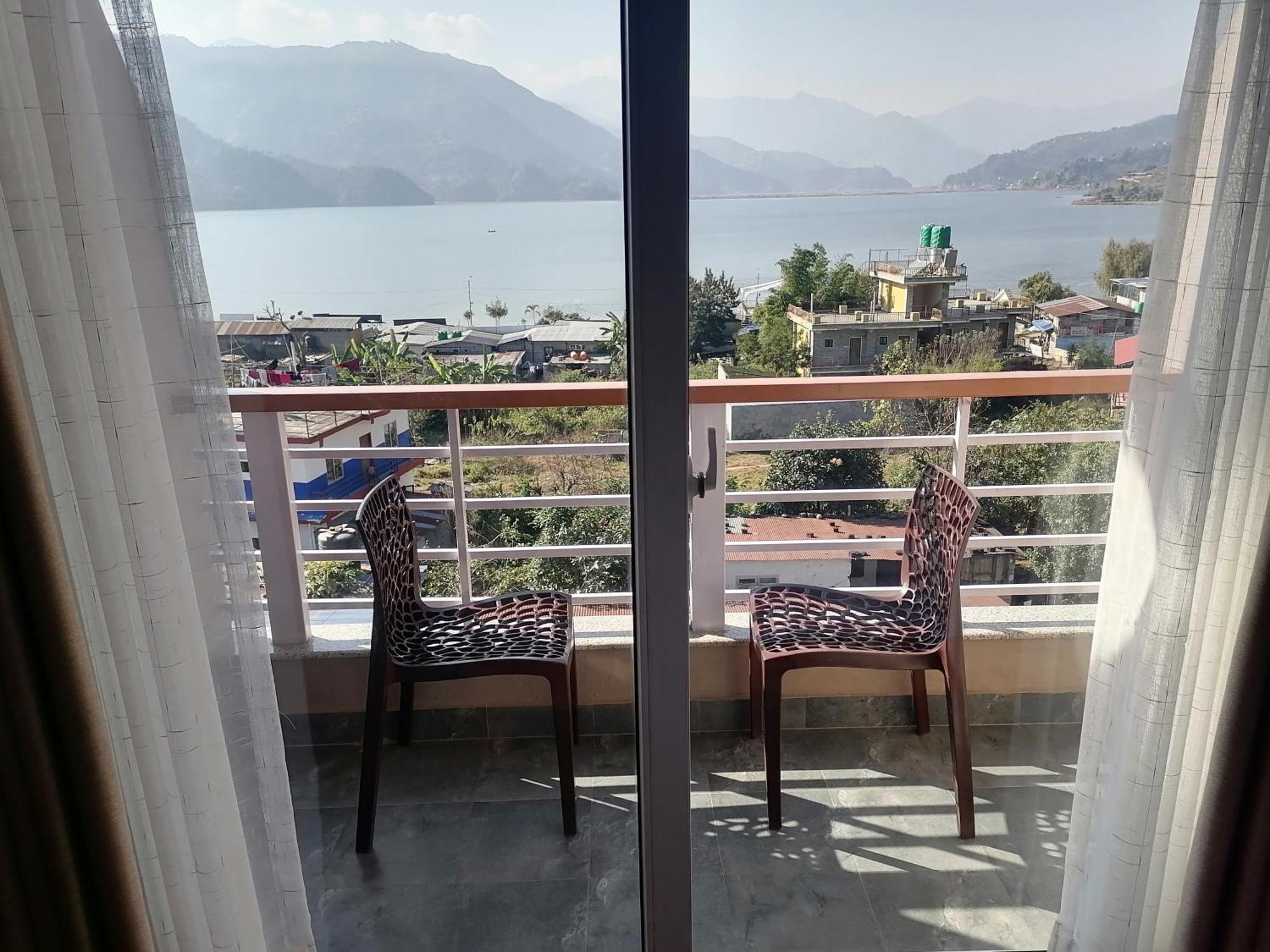 Urban Boutique Hotel Pokhara Eksteriør billede