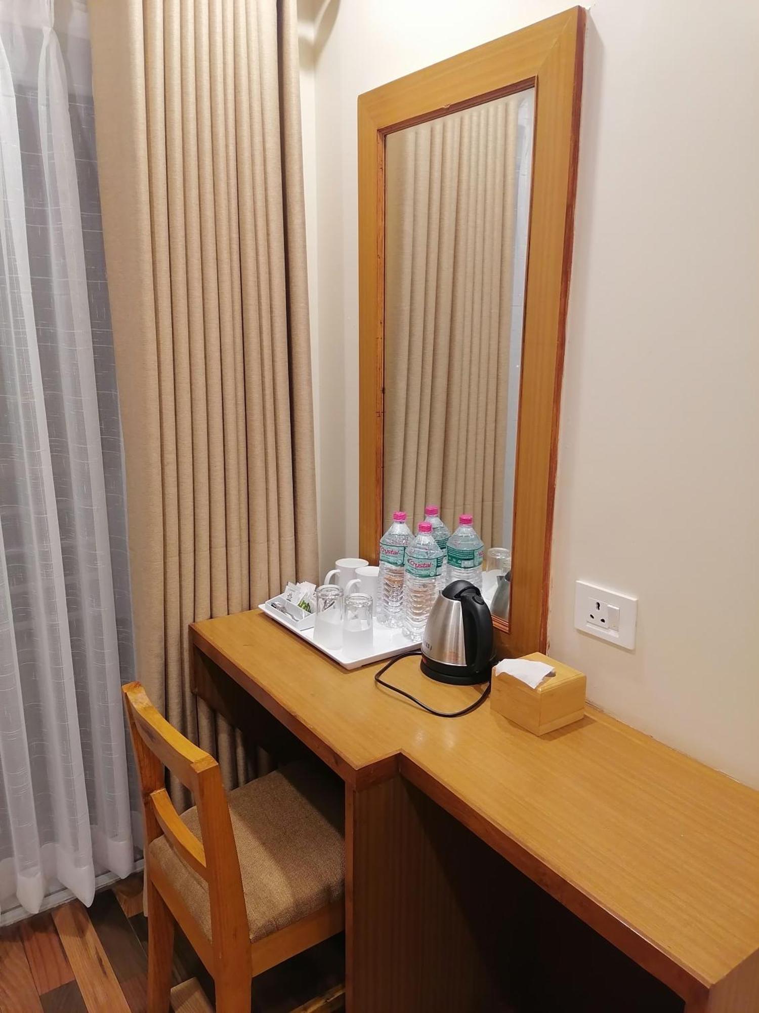 Urban Boutique Hotel Pokhara Eksteriør billede