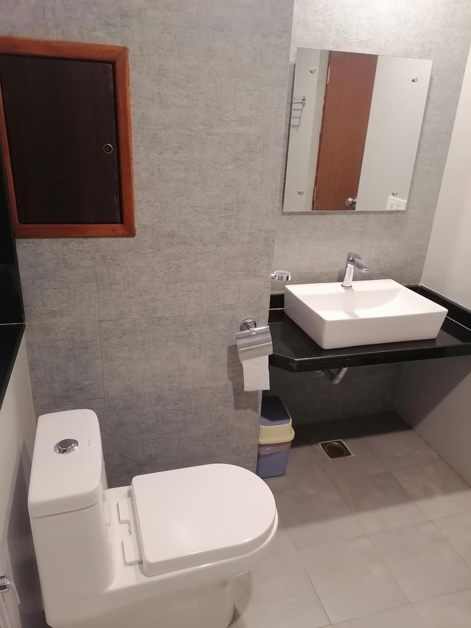 Urban Boutique Hotel Pokhara Eksteriør billede