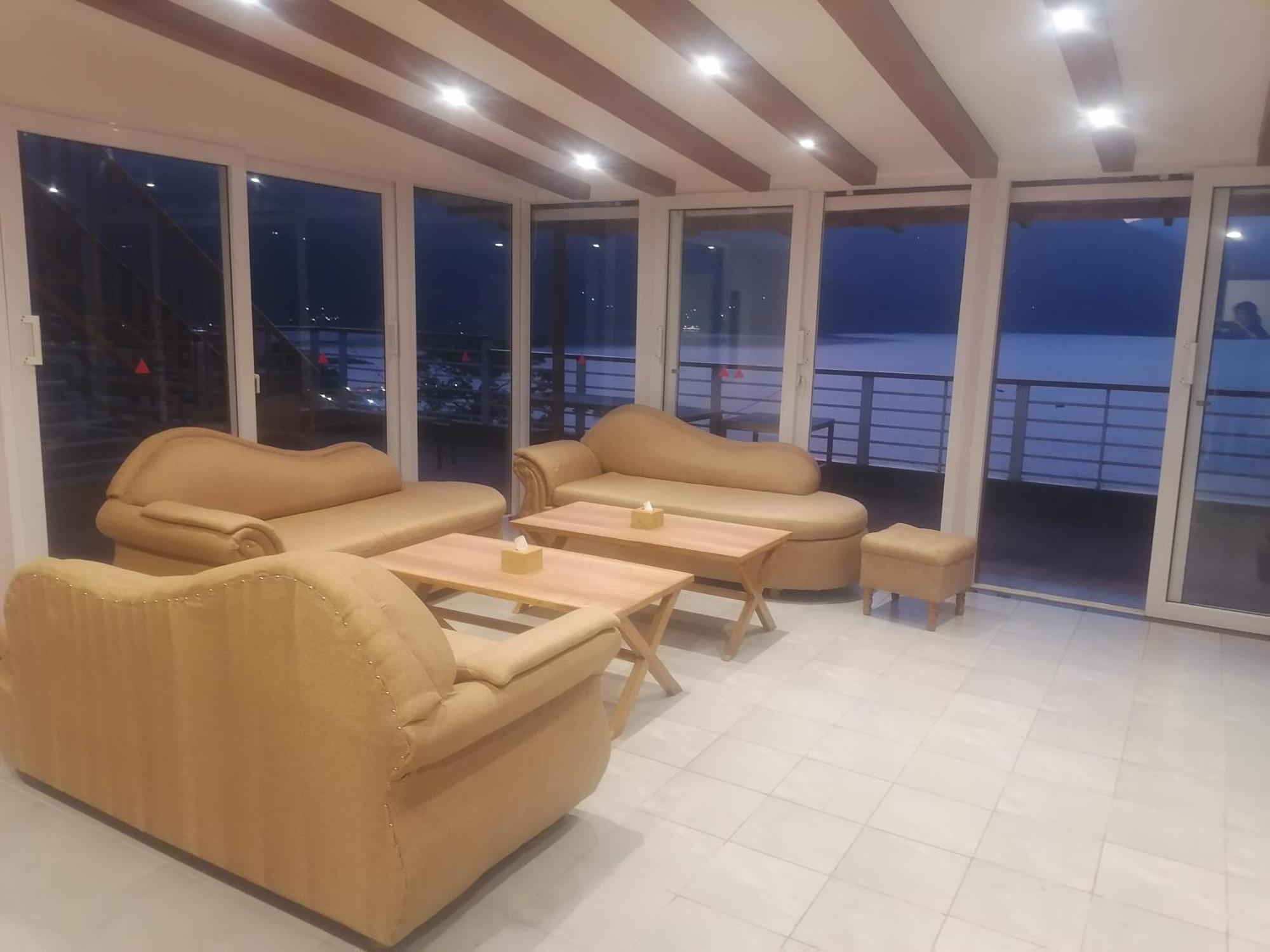 Urban Boutique Hotel Pokhara Eksteriør billede